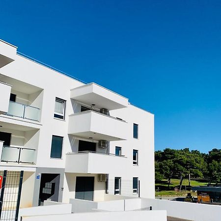 Apartment Alexandra Премантура Екстериор снимка